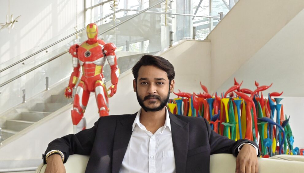 Achint Agarwal, Entertainment